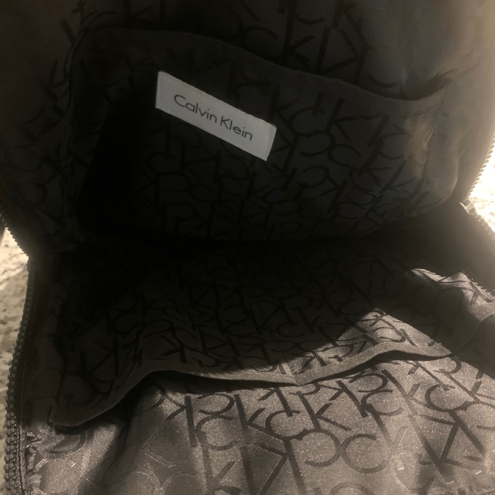 Calvin Klein bagpack - Picture 4 of 4